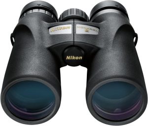 best binoculars for watching golf
